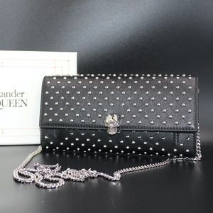 🎉HP🎉Alexander McQueen SkullEmbossed Black Clutch